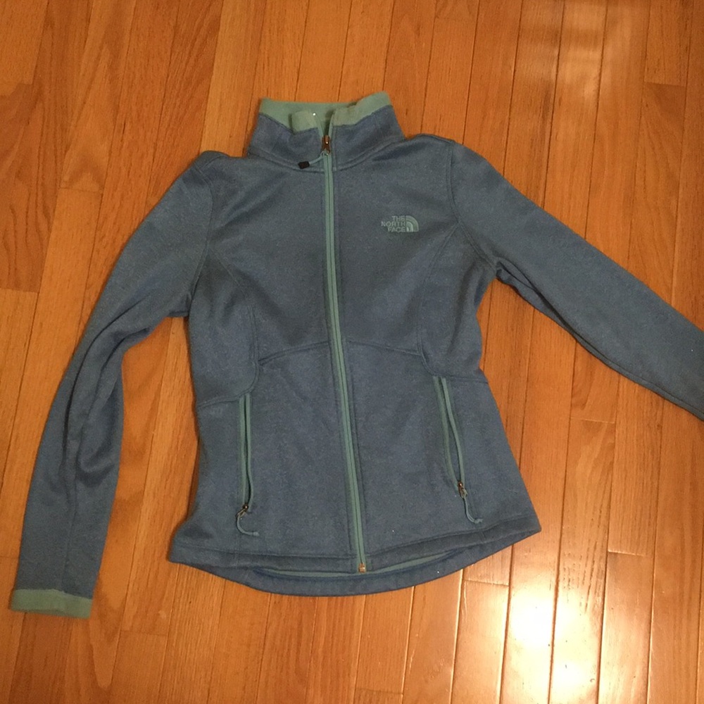 blue north face fleece
